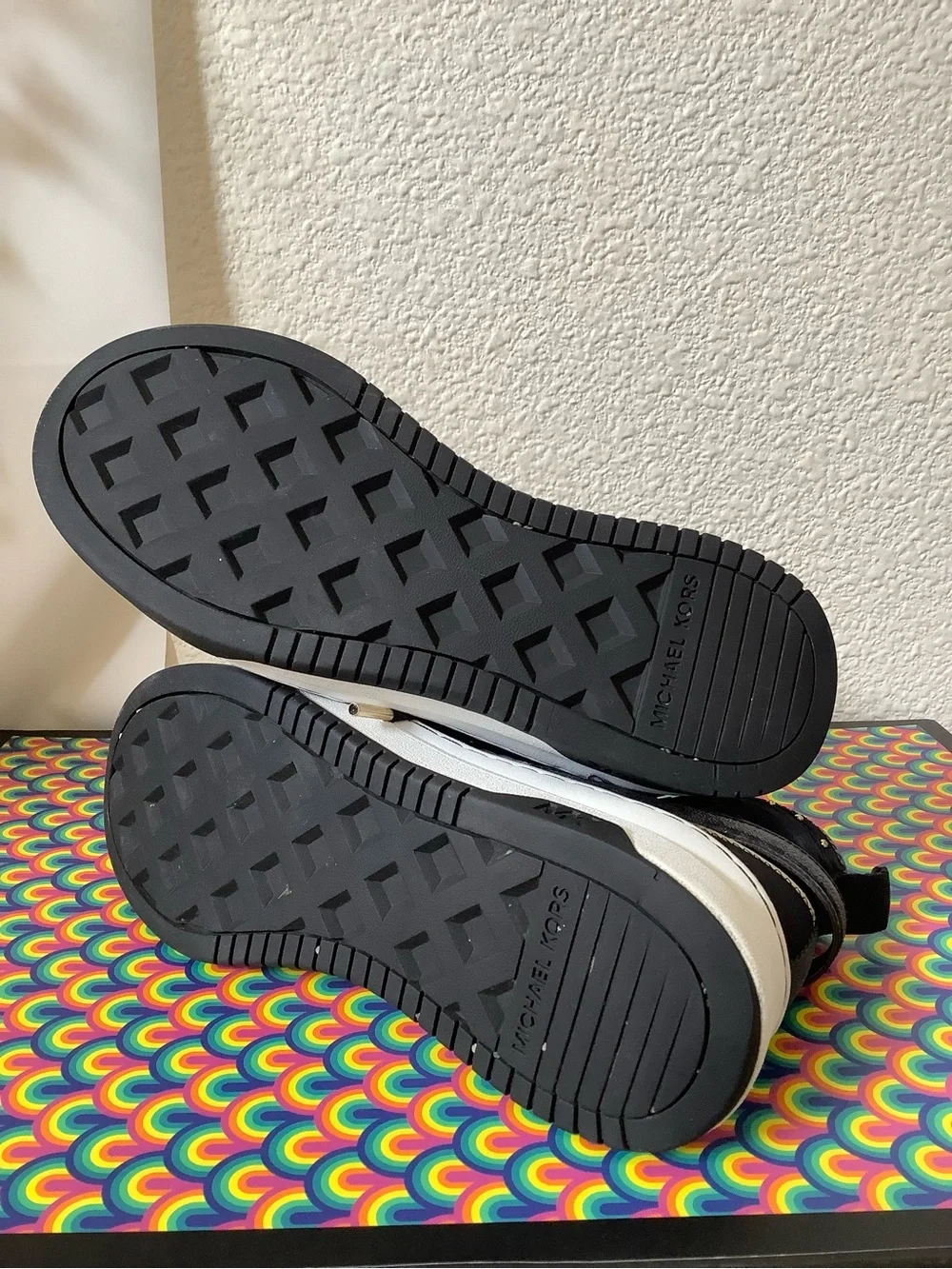 Michael Kors Lexi High-Top Platform Sneakers Black Gold Studs Size 5